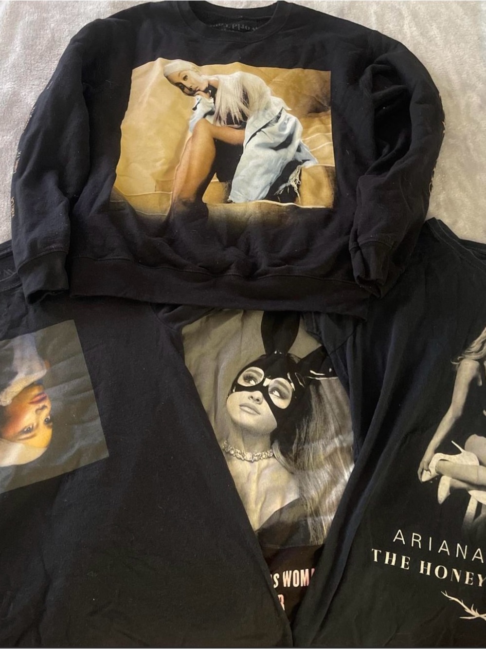 ariana grande tour merch bundle